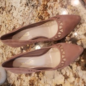 Beautiful Barely Worn Nine West Heels